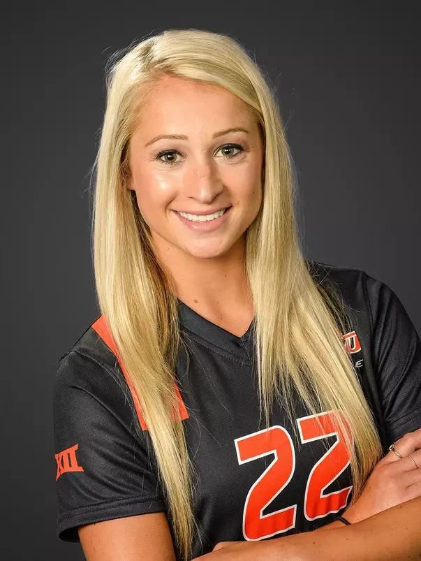 Allie Stephenson 2015 headshot