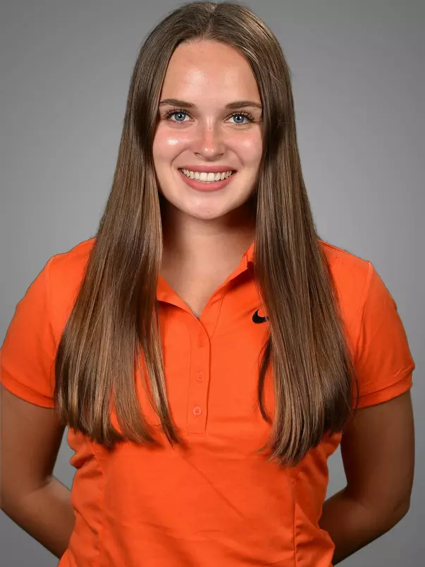 Grace_Thionnet_2018_Headshot