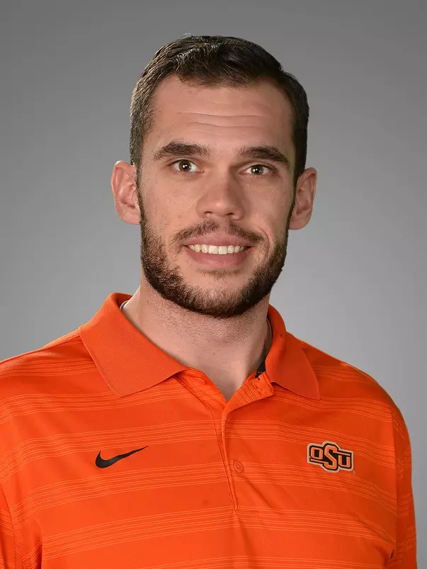 Eli Williams headshot