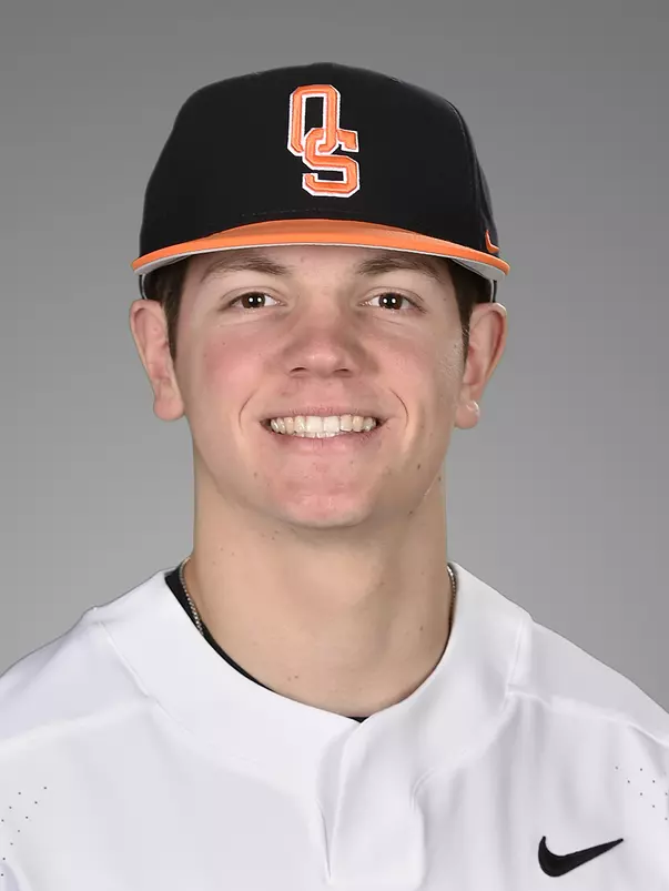 Spiegel headshot 2020