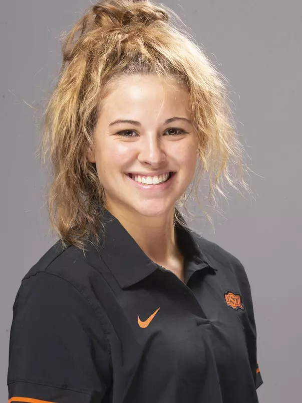 Bailey Golden 2020 Headshot