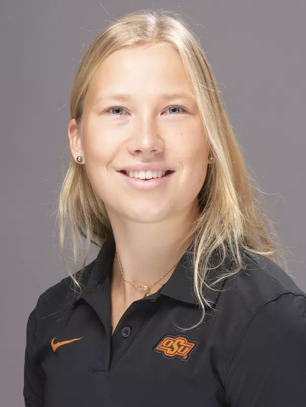 Saara Hakanen 2020 Headshot