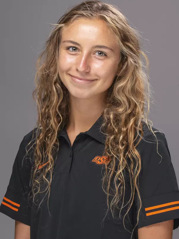 Gabby Hentemann 2020 Headshot