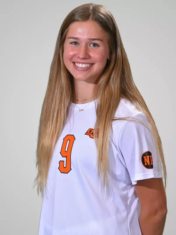 Mollie Breiner 2021 headshot