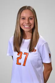 Rebekah George 2021 headshot