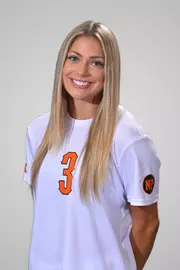 Peyton Vincze 2021 headshot