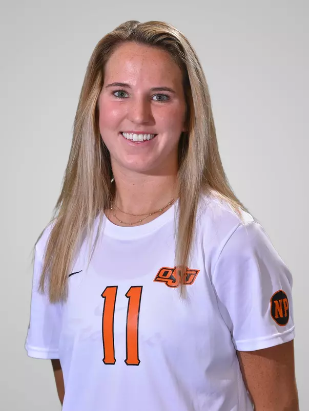 Grace Yochum 2021 headshot