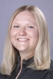 Hayley Busby 2022 Headshot