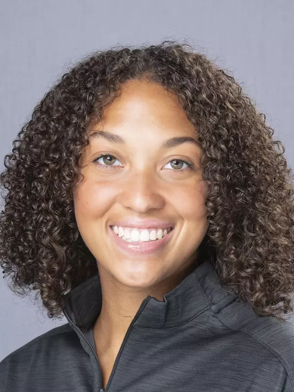 Avery Hobson 2022 Headshot