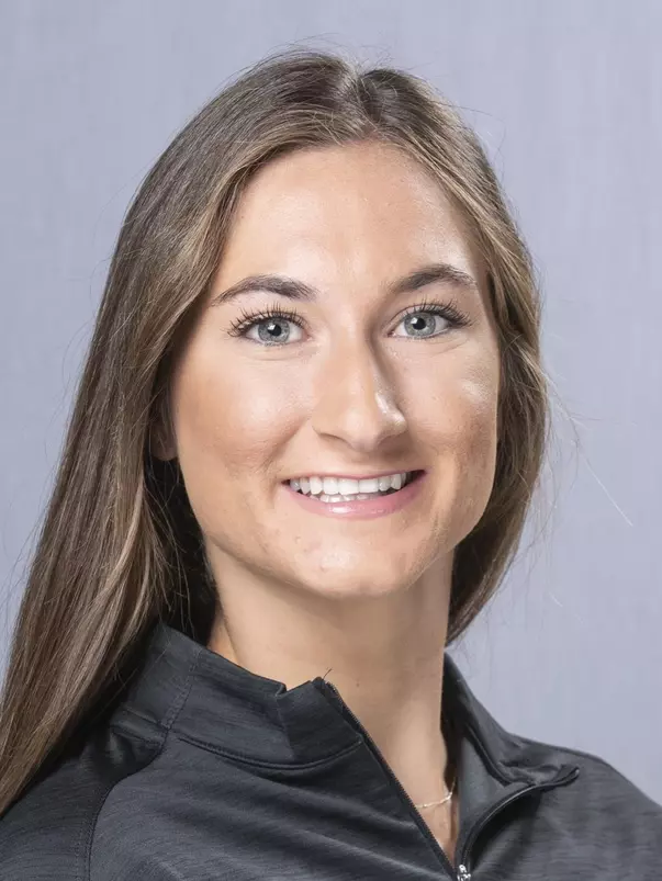 Kiley Naomi 2022 Headshot