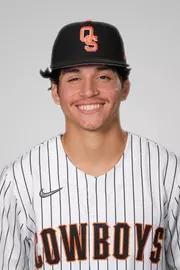 Phoeniz Meza headshot 2023
