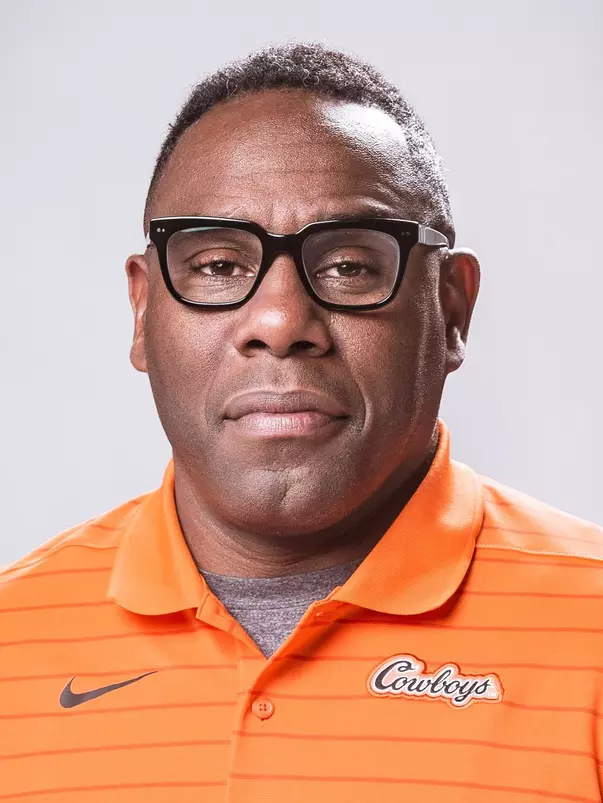 Oklahoma State Football Defensive Coordinator Derek Mason Taken Friday, March 25, 2022, Orange Power Studios, Stillwater, OK. Bruce Waterfield/OSU Athletics