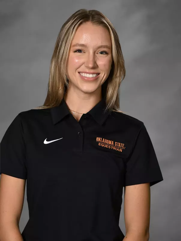 Caroline Nielson Headshot