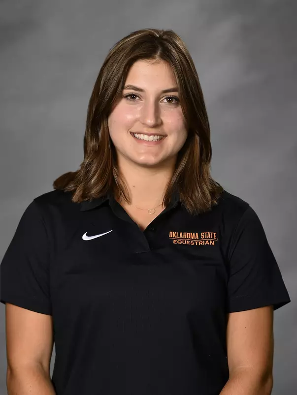 Ellie DuPuis Headshot