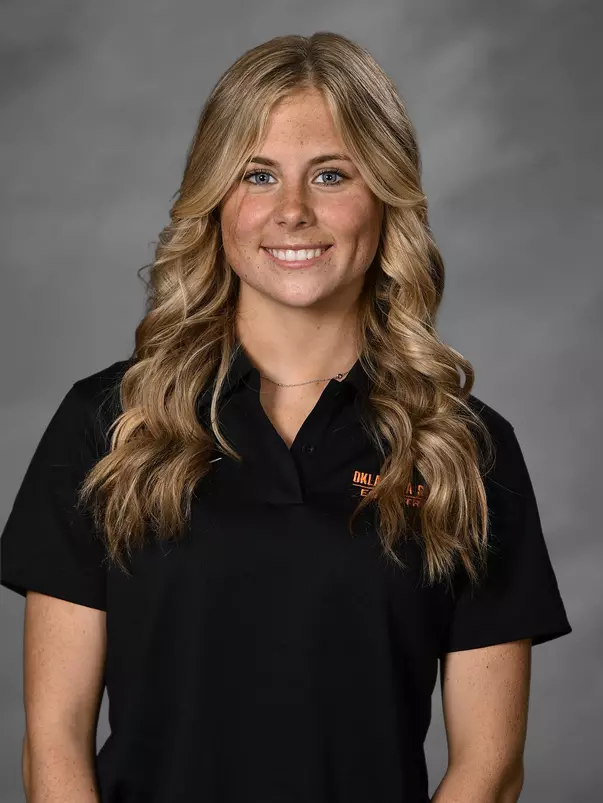 Avery Langley Headshot