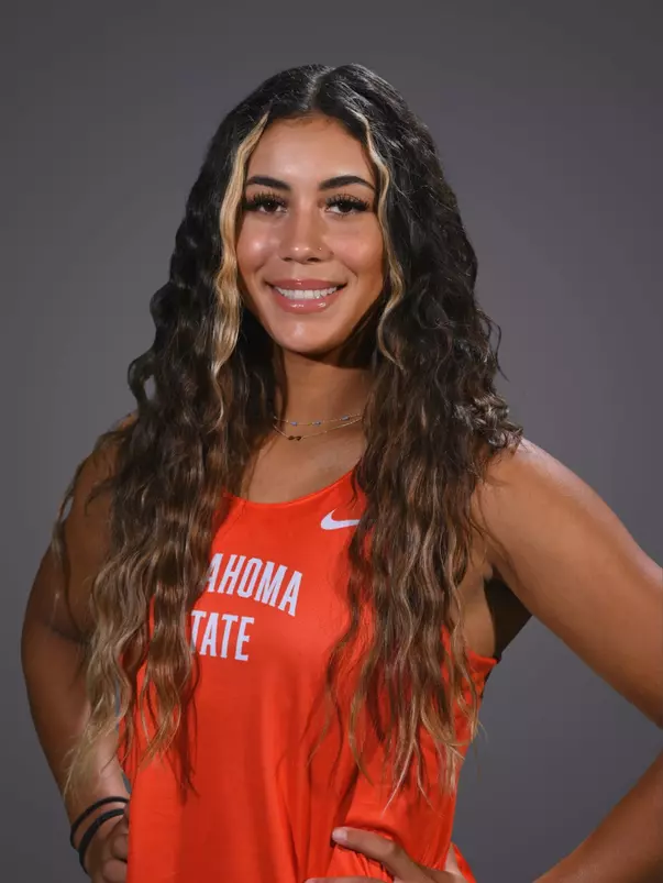 Safiya Carrington Headshot