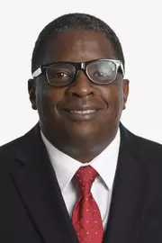Robert Guster