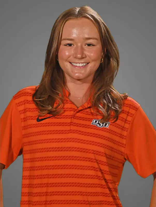 Grace Ping 2024-25 Headshot