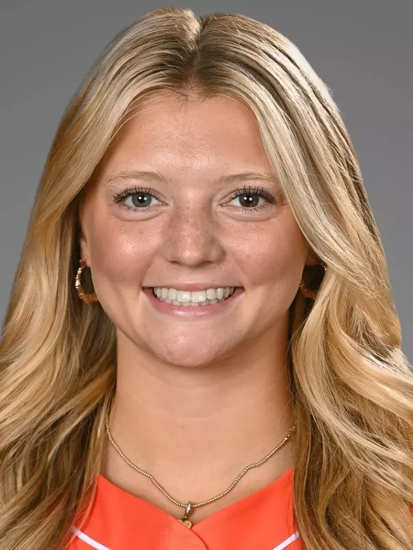 Rosie Davis 2025 Headshot