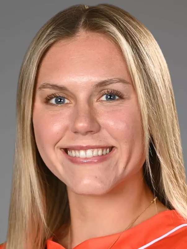 Ruby Meylan 2025 Headshot