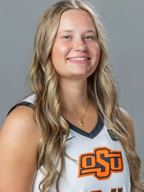 Addisyn Bollinger 2026 Headshot