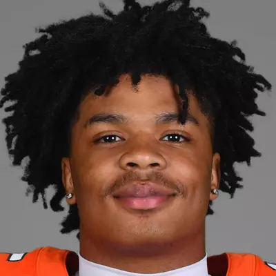 Kam Powell headshot