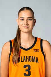 Mojca Jelenc Headshot