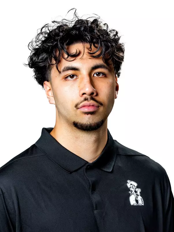 Julius Halaifonua 2026-27 Headshot