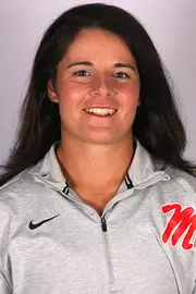 Tereza Janatova_2019_20_Head Shot