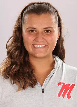 Sabina Machalova_2019-20 Headshot