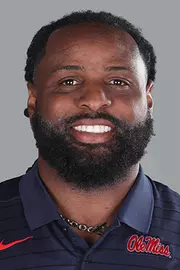 Devin Bush Sr.