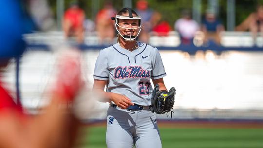 Image related to Softball Gears Up for Road Series at No. 7 Texas A&M