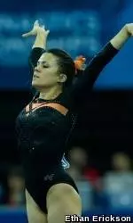 Beavers Finish 12th at Nationals; Jones Advances to Event Finals