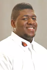 OSU_FB_Addie_Justin_HS_S13_750x1050.jpg