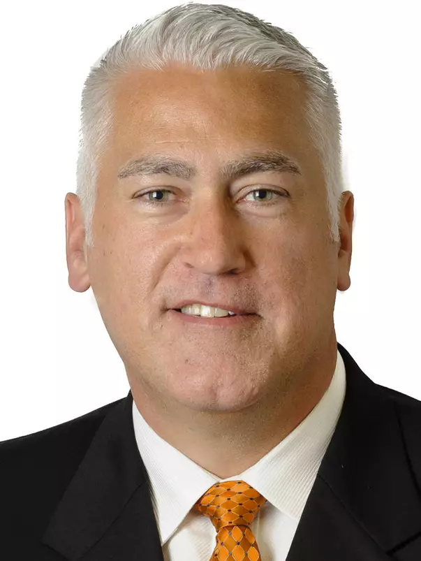 Wayne Tinkle