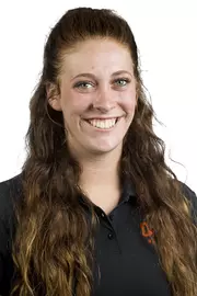 Hannah Smith head shot 16