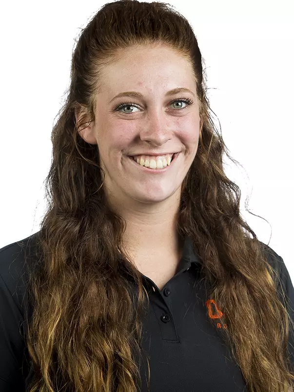 Hannah Smith head shot 16