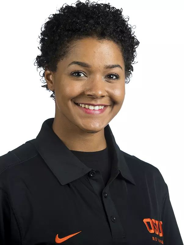 Heather Thompson head shot 16