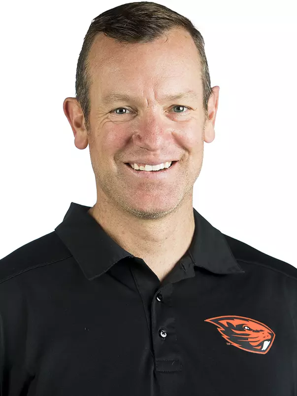 Gabe Winkler head shot 16