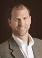 Dr. Luis Vela