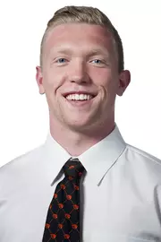 Zach Standish head shot 16