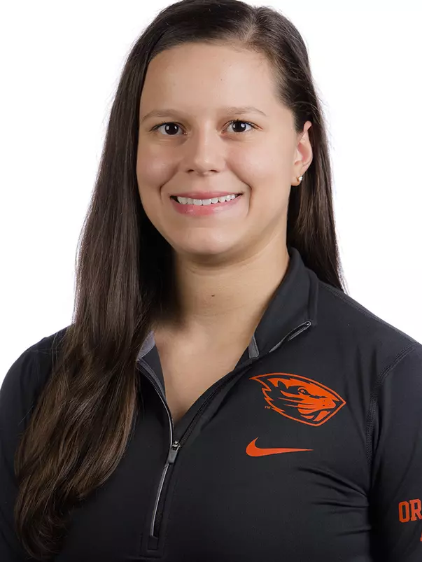 Silvia Colussi-Pelaez head shot 16