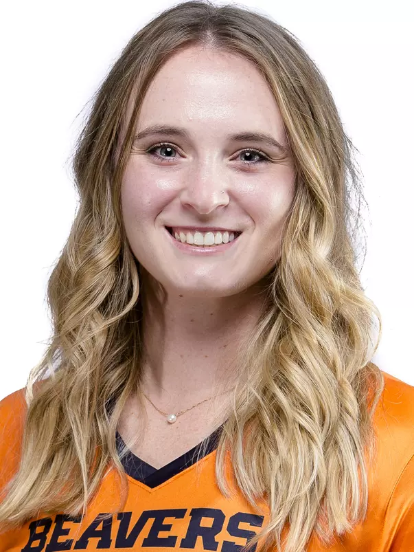 McKenna Hollingsworth head shot