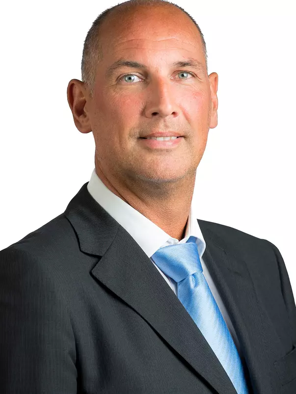 Ron Zwerver head shot 2016