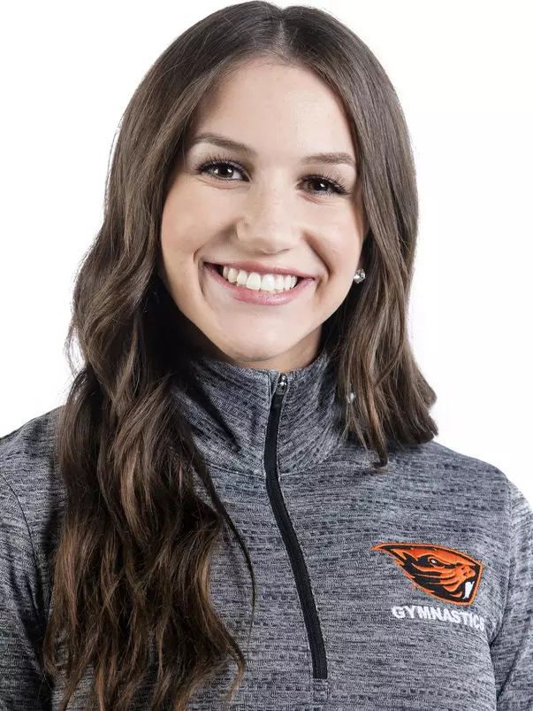 Kaitlyn Yanish head shot 2018