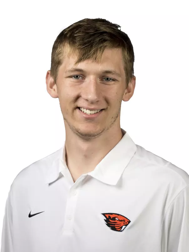 Hunter Bierce Headshot