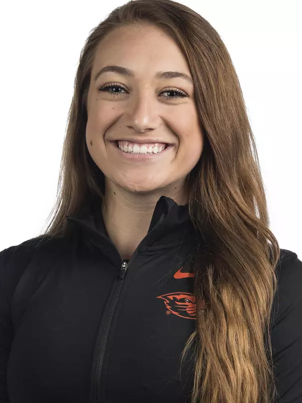 Alyssa Minyard HS 19