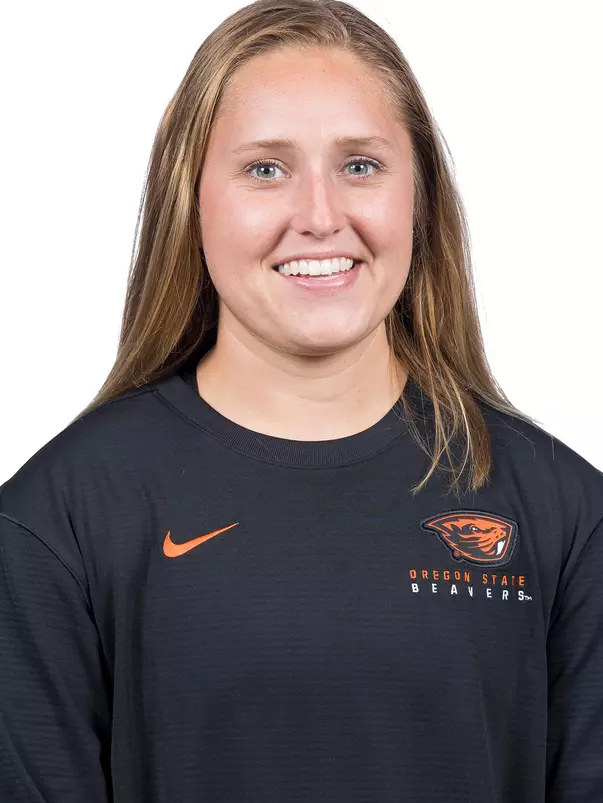 Thompson_Gretchen_2021-22