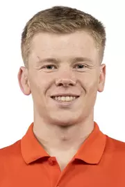 Kade Uyesaka