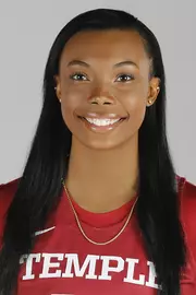 Alexa Williamson headshot